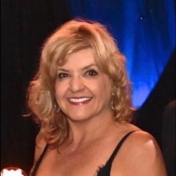 Meet your Posher, Lisa - Picture 15 of 16